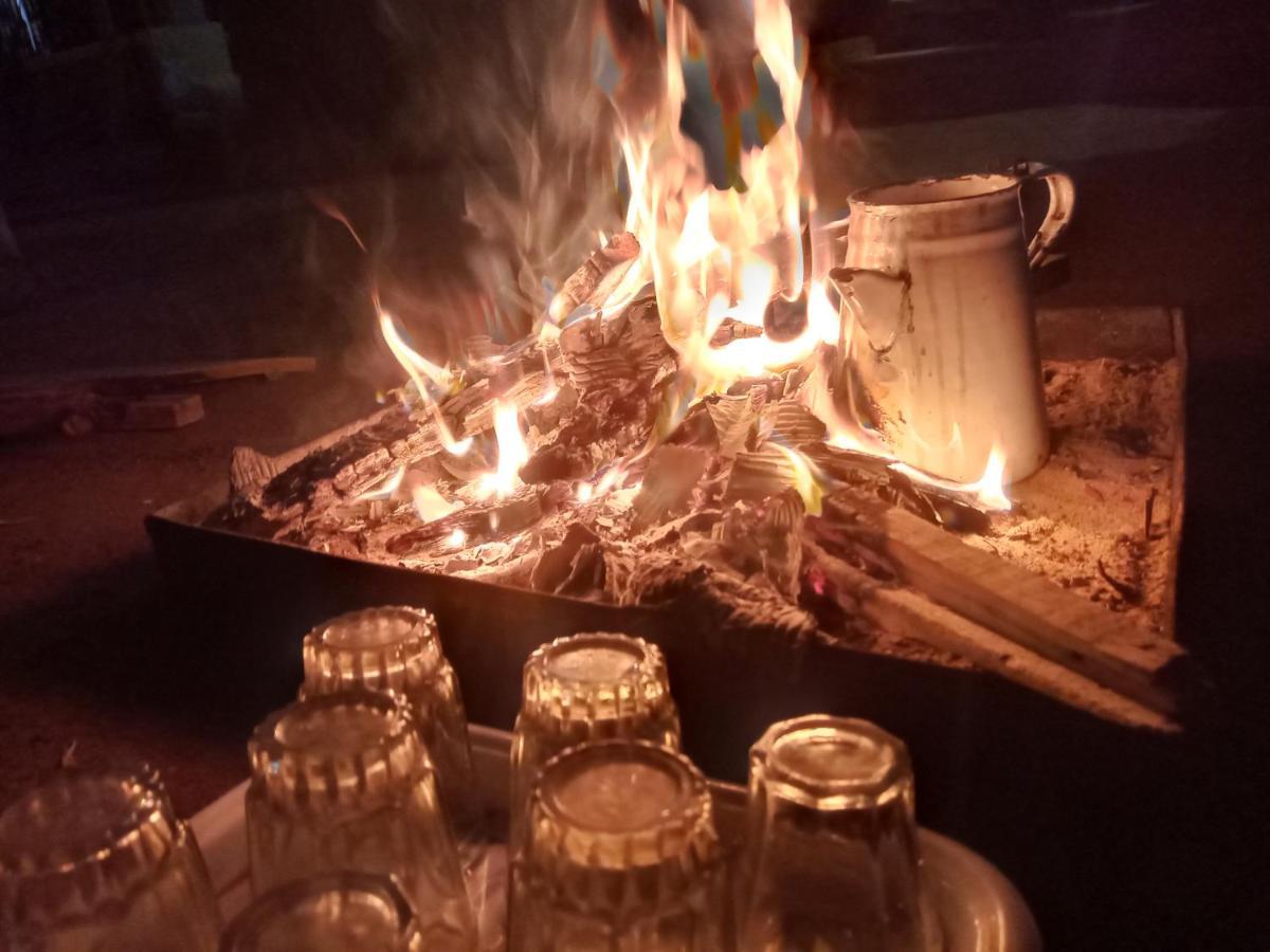 Sebaii Camp السباعى كامب شاطئ الترابين بجوار ويت بالس Hostel Nuweiba` Εξωτερικό φωτογραφία