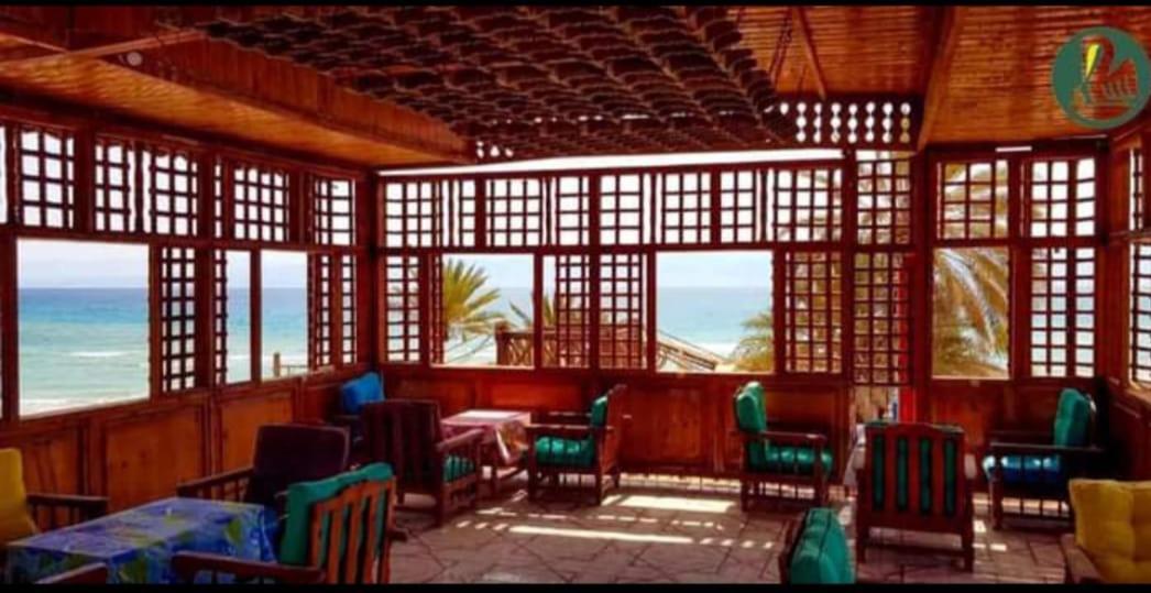 Sebaii Camp السباعى كامب شاطئ الترابين بجوار ويت بالس Hostel Nuweiba` Εξωτερικό φωτογραφία
