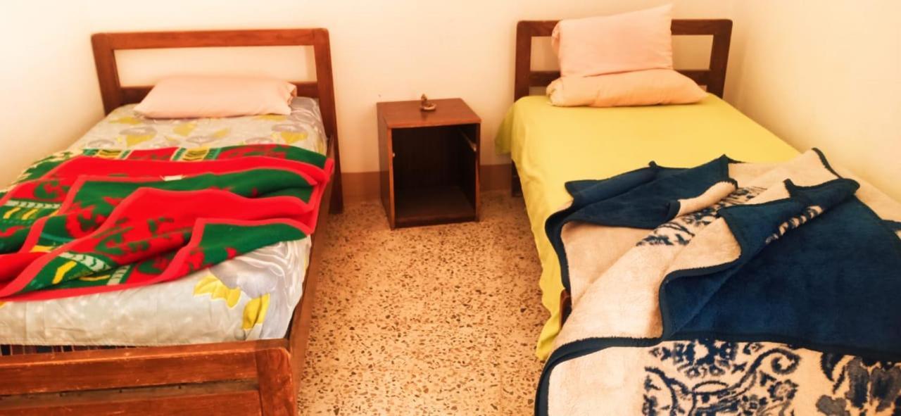 Sebaii Camp السباعى كامب شاطئ الترابين بجوار ويت بالس Hostel Nuweiba` Εξωτερικό φωτογραφία